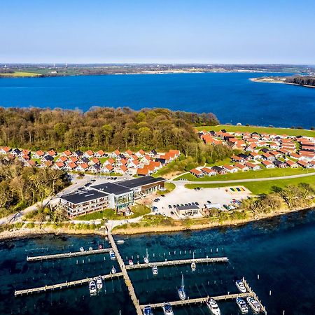 Enjoy Resorts Marina Fiskenaes - Wellness & Waterpark Grasten Exterior photo