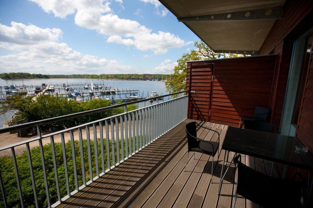 Enjoy Resorts Marina Fiskenaes - Wellness & Waterpark Grasten Exterior photo